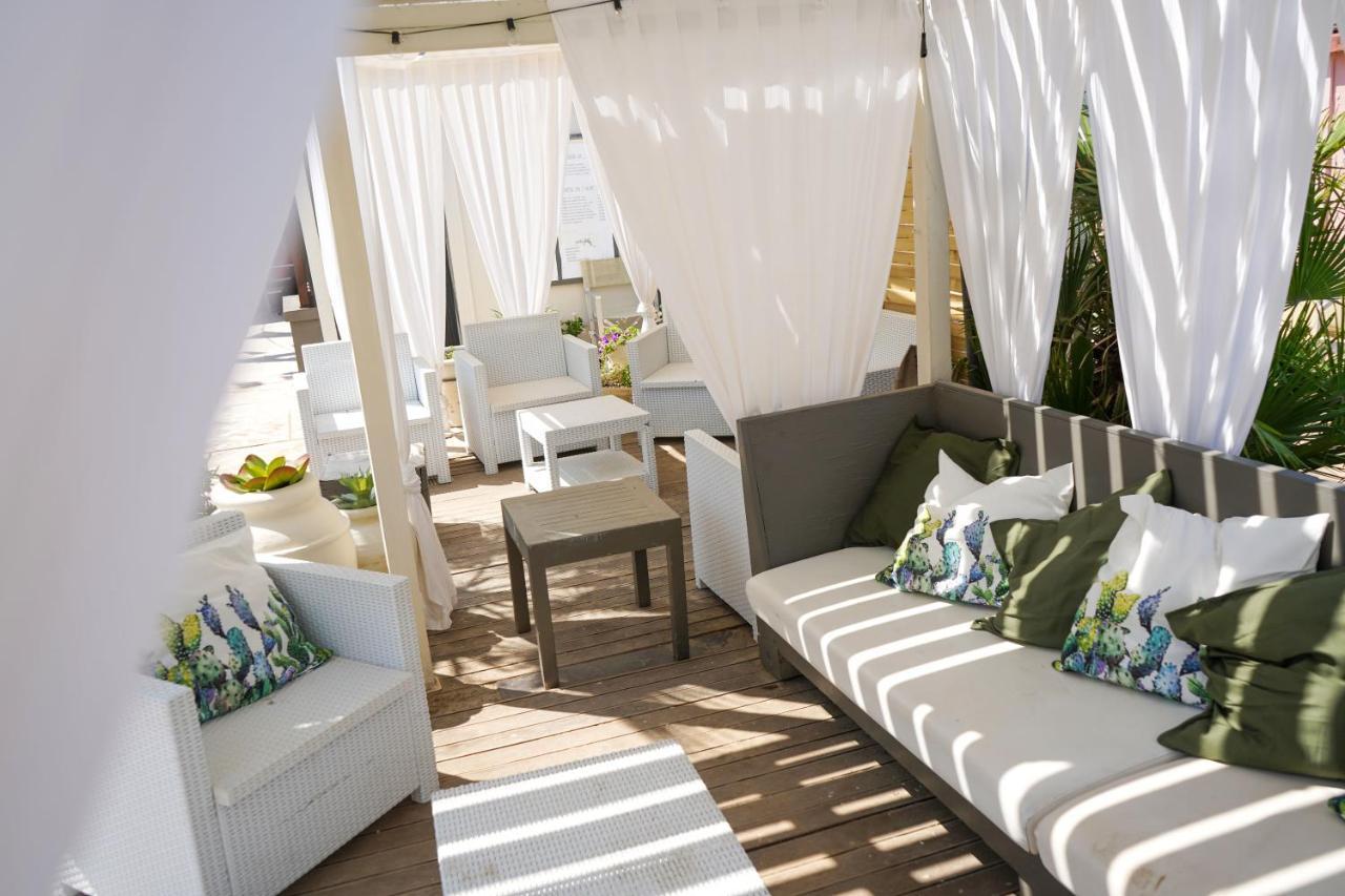 Hotel Rex Gabicce Mare Buitenkant foto