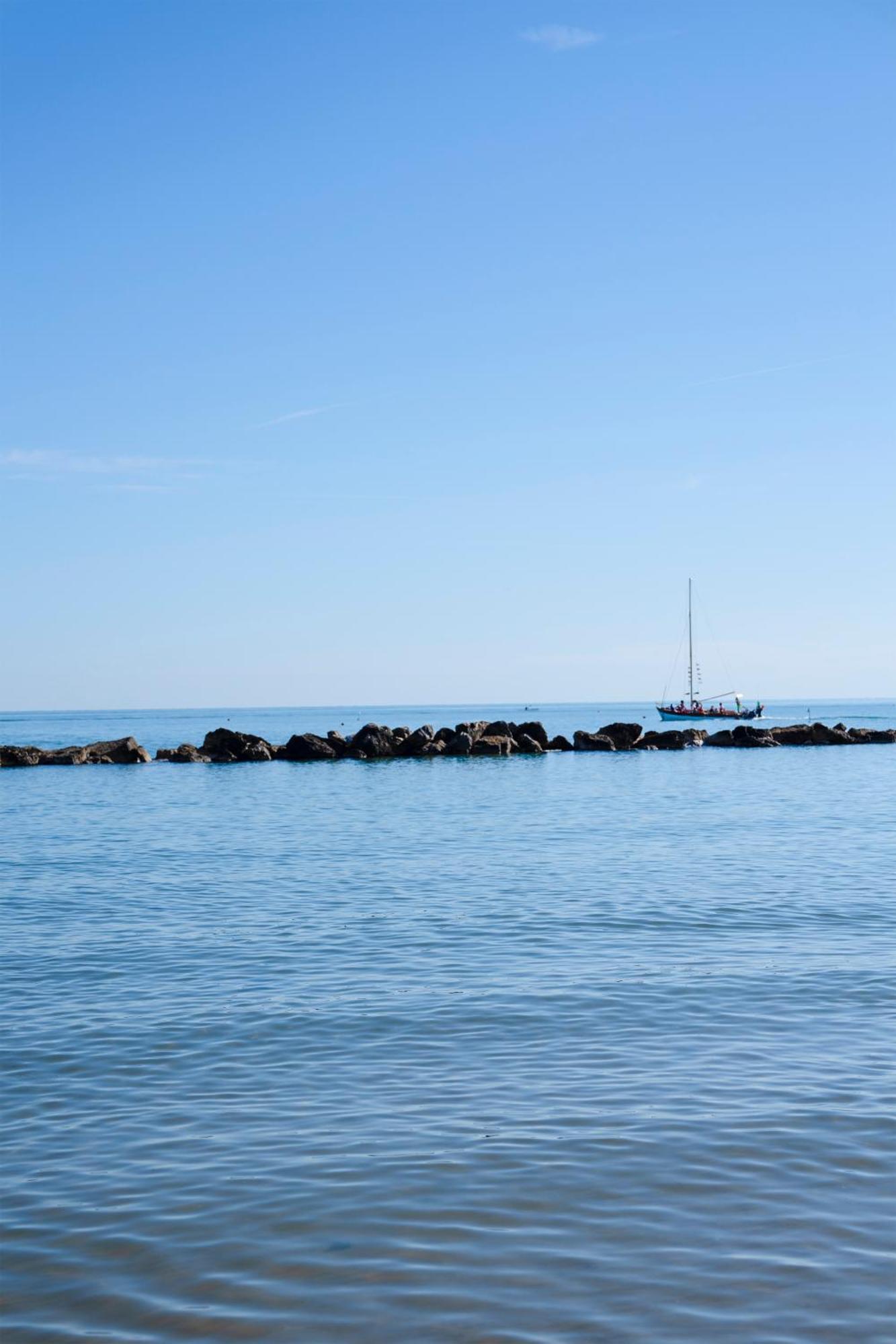 Hotel Rex Gabicce Mare Buitenkant foto